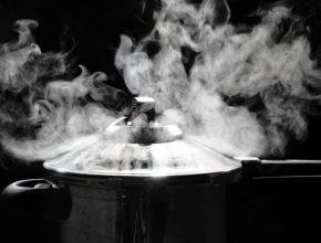 The Dangers of Pressure Cookers You Need to Be Cautious About